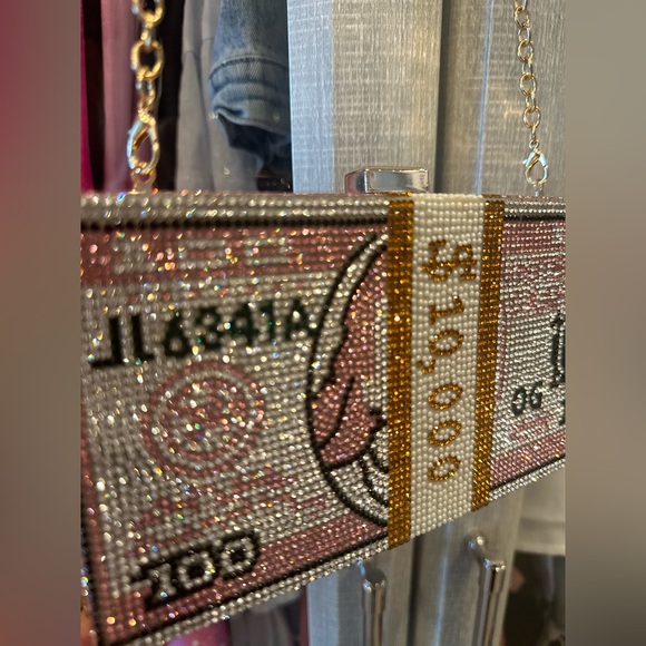 Women’s stack of cash evening bag crystal rhinestone clutch/shoulder bag. - Picture 4 of 8